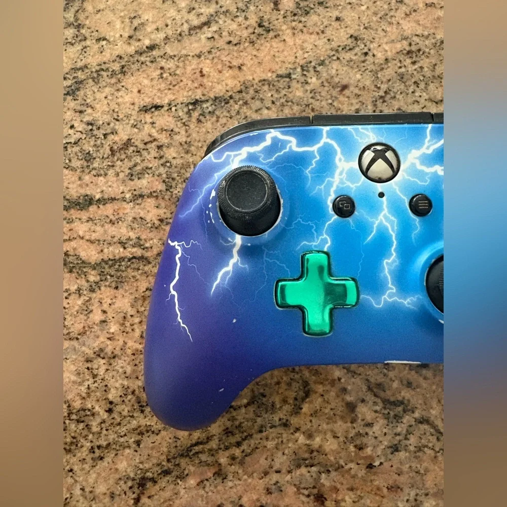 Microsoft Xbox PowerA Enhanced Wired Controller - Spider Lightning
